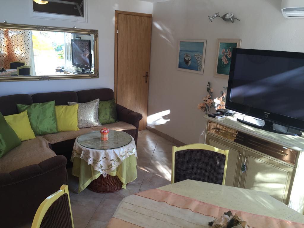 Apartment Greis Ražanj Esterno foto